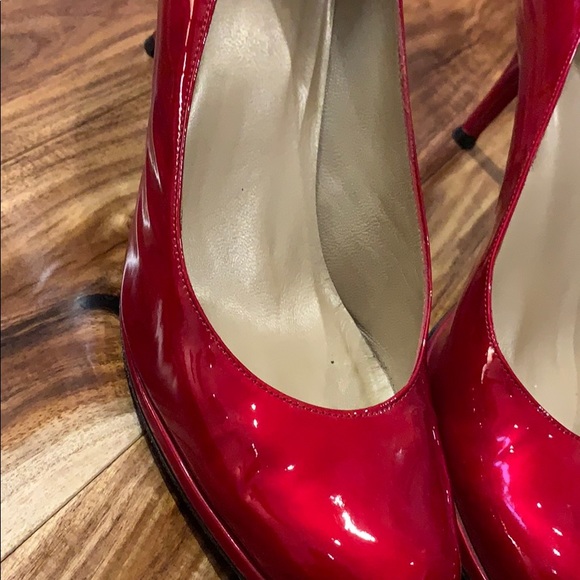Stuart Weitzman Red Patent Platform Pump - Picture 6 of 8